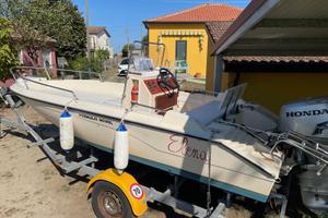 Barca a motore mt 5,40