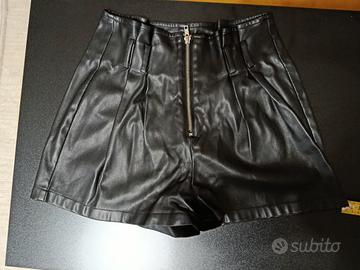 pantaloncini in ecopelle