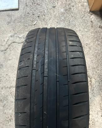 Michelin pilot