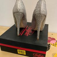 Sandali spuntate gioiello