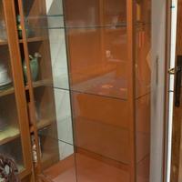 Vetrina Calligaris pari al nuovo