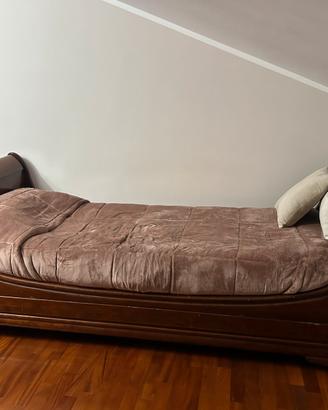 Letto singolo a barca in legno di ciliegio