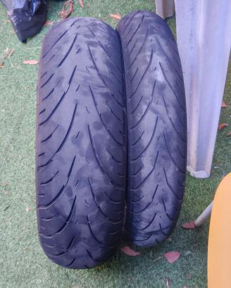 Gomme Moto