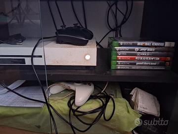 xbox one s 500GB + 2 controller + giochi