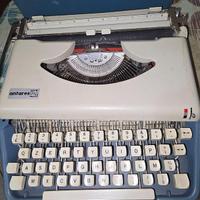 Macchina da scrivere vintage antares completo di v