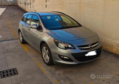 Opel Astra Sport Tourer 1.7 110cv