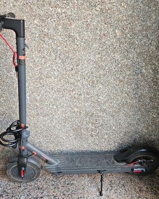 Monopattino elettrico Smartway Woow