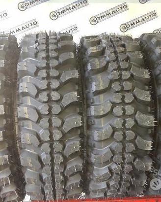 4 pneumatici nuovi 205 70 15 4x4 estreme Suzuki