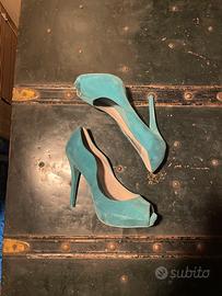 Scarpe verdi col tacco