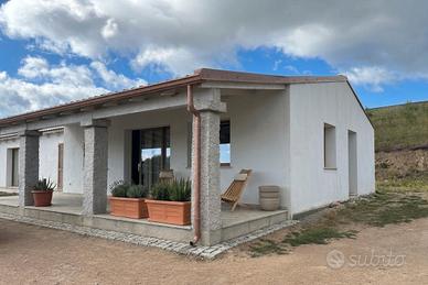 Terreno con villa