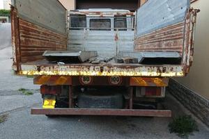 Camion iveco 75.18