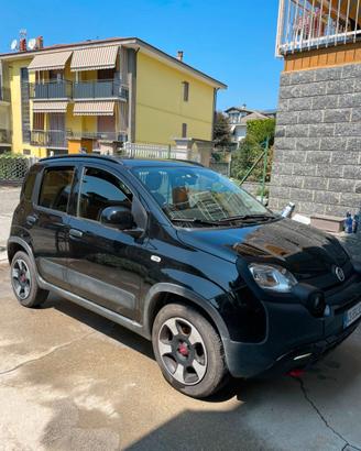 FIAT PANDA CROSS HYBRID