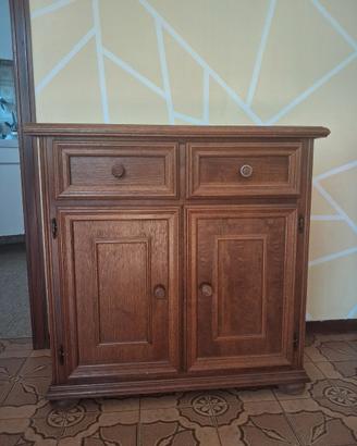 Armadio in legno di rovere
