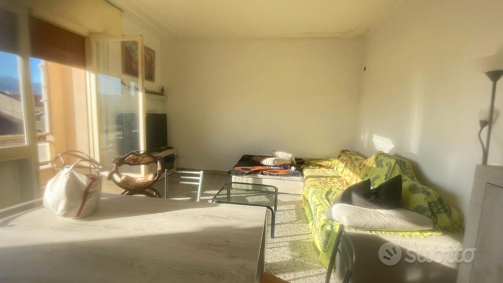 Pistoia appartamento con posto auto