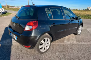 renault clio 12 cc benzina