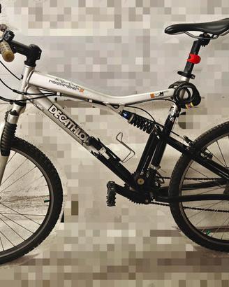 Bicicletta Rockrider Mountain bike 
