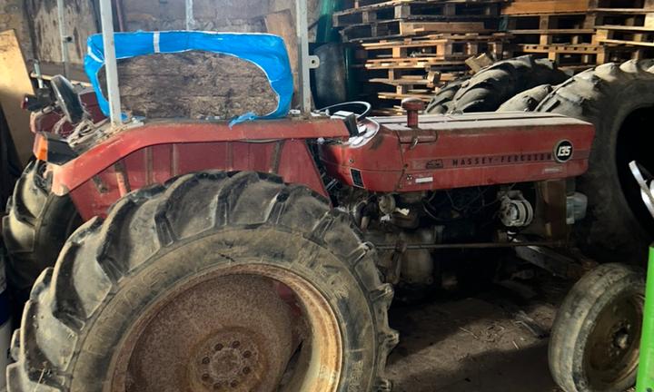 Massey ferguson 135