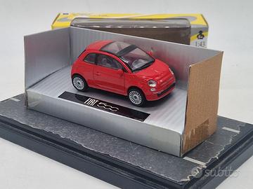 FIAT Nuova 500 colore Rosso - NewRay - Scala 1/43