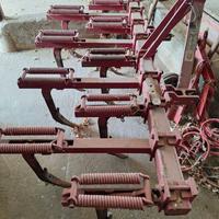 Titolo stirpatore a molle