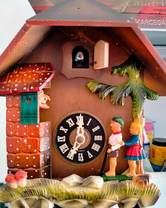 orologio a cucù  con animazione 