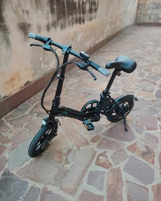 bicicletta elettrica FIIDO D3 Pro