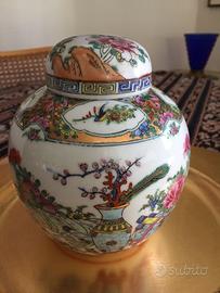 Vaso cinese in porcellana