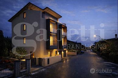 Duplex Modena [Cod. rif Re13Unita'AVRG]
