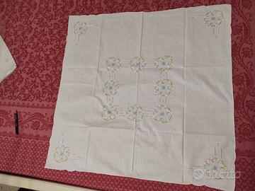 Servizio da the con tovaglioli