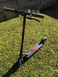 Monopattino Xiaomi M365