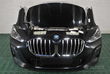 BMW serie 2 U06 Musata M-Sport paraurti fari LED