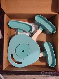 MUtable f-holder portable play and store base