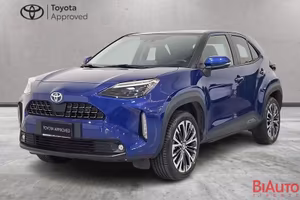Toyota Yaris Cross 1.5h Lounge fwd 116cv e-cvt