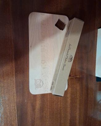 tagliere con pinza mulino bianco