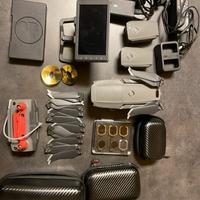 DJI Mavic 2 Pro + 2 Batterie + DJI CrystalSky 5.5