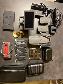 DJI Mavic 2 Pro + 2 Batterie + DJI CrystalSky 5.5