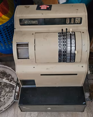 registratore di cassa vintage 