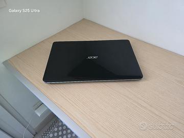Computer portatile Acer,  SSD 256 gb e Office 365