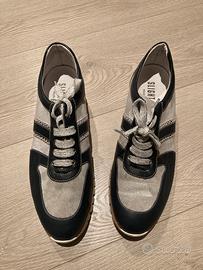 Scarpe da ginnastica