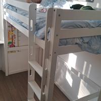 letto a soppalco bianco