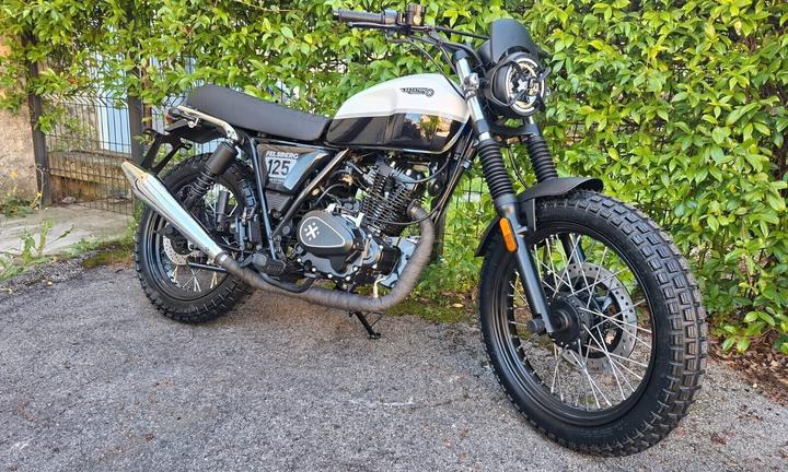 Brixton Felsberg 125-NERA E BIANCA-SCRAMBLER