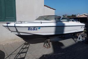 motoscafo a motore