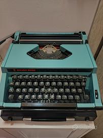 macchina da scrivere vintage 