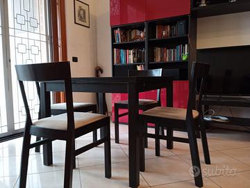 tavolo IKEA allungabile con 4 sedie