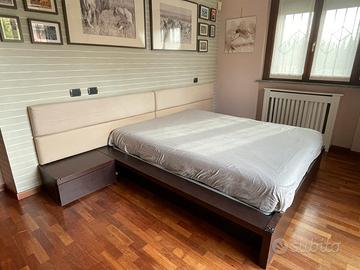 Letto matrimoniale e comò