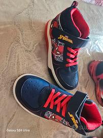 scarpe spiderman nuove numero 29