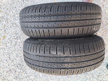 gomme Pirelli con kit cric