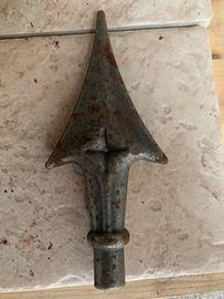 Lancia in ferro battuto