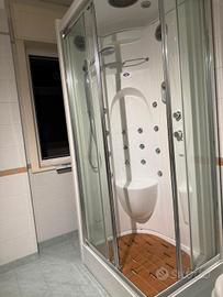 box doccia idromassaggio e cromoterapia 