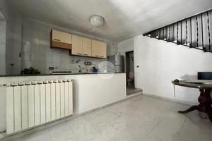 2 LOCALI A MUGNANO DI NAPOLI