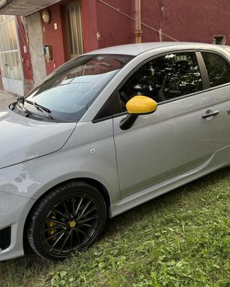 500 Abarth 1.4 turbo 180CV